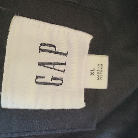 GAP XL BLACK VEST - Picture 2 of 5
